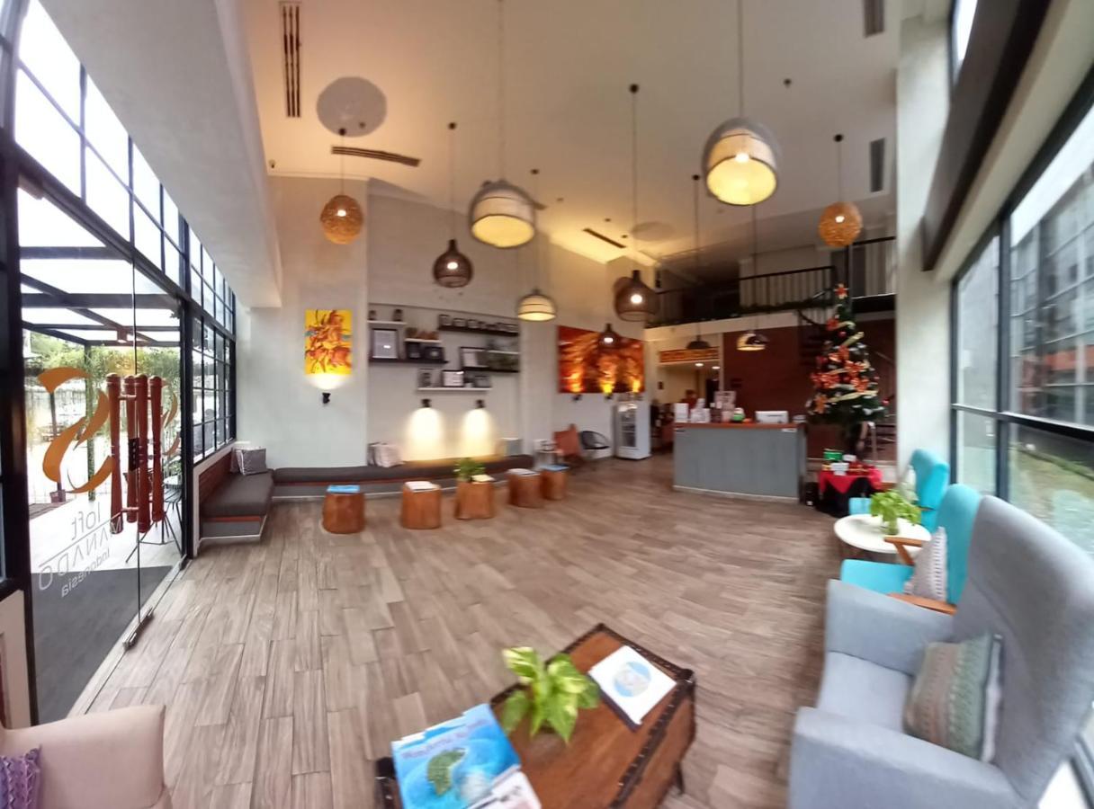 מלון S Loft מנאדו מראה חיצוני תמונה