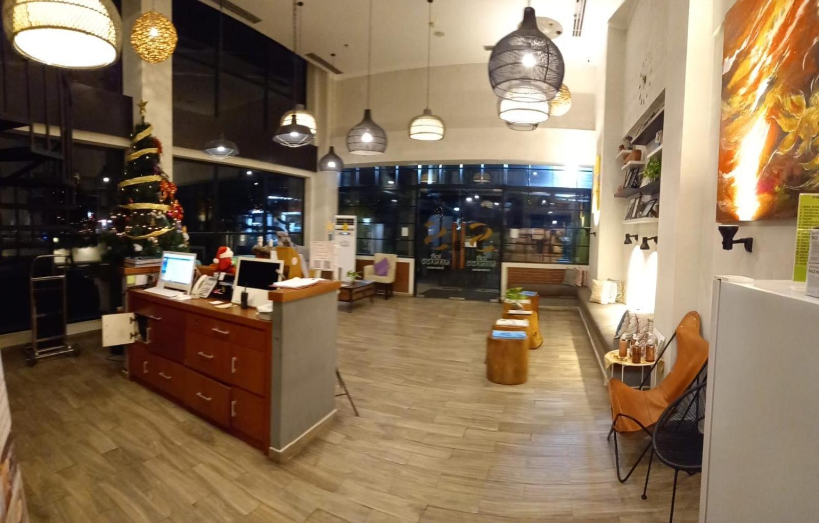 מלון S Loft מנאדו מראה חיצוני תמונה